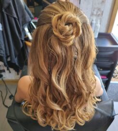 Banat Pavan Beauty Salon